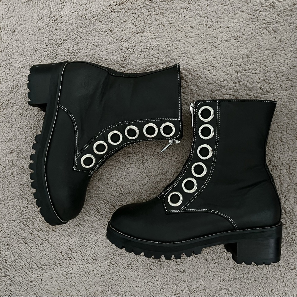 Current Mood boots
